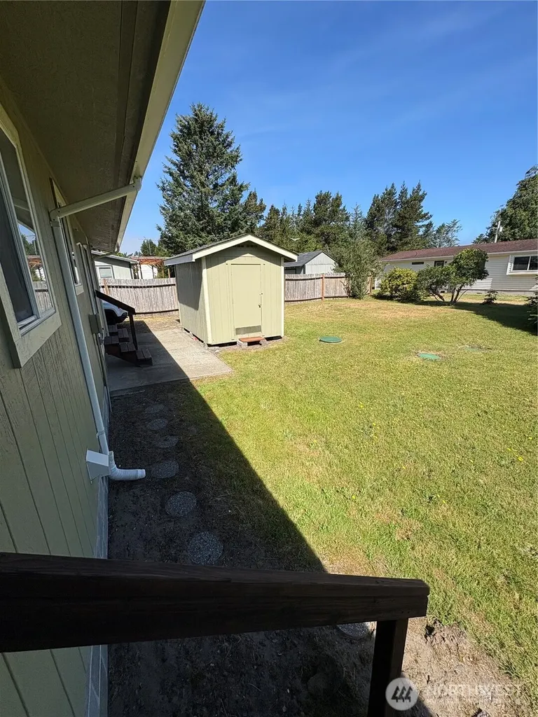1711 272nd Place Ocean Park WA 98640