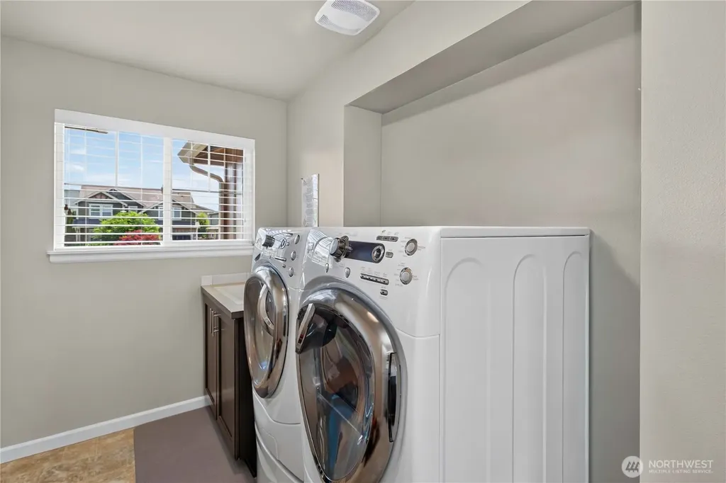 28213 225th Place SE Maple Valley WA 98038