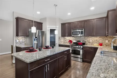 28213 225th Place SE Maple Valley WA 98038