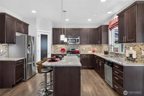 28213 225th Place SE Maple Valley WA 98038