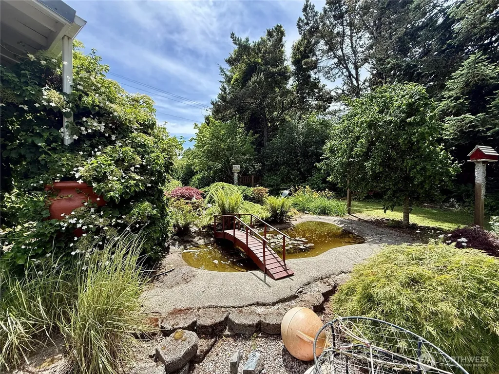 12912 N Alley Long Beach WA 98631