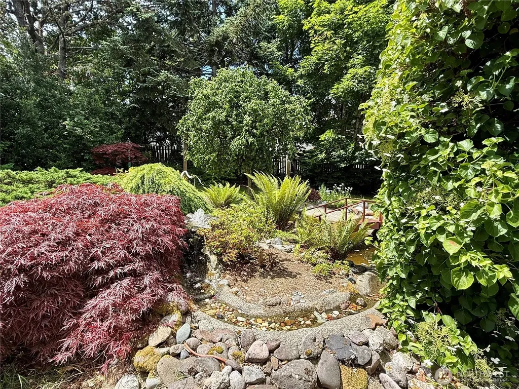 12912 N Alley Long Beach WA 98631