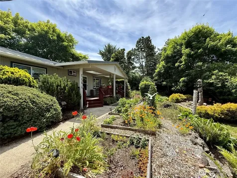 12912 N Alley Long Beach WA 98631