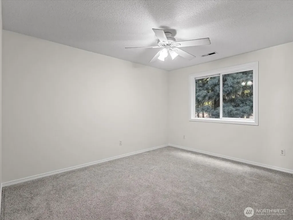 181 Marty Loop Woodland WA 98674