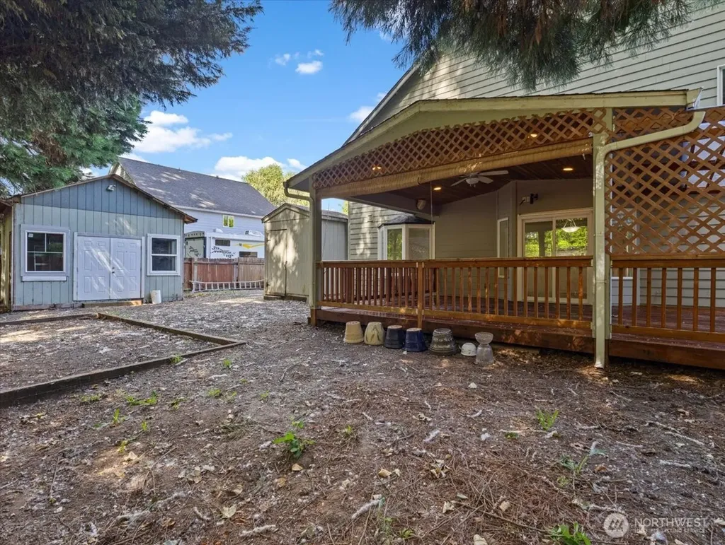 181 Marty Loop Woodland WA 98674