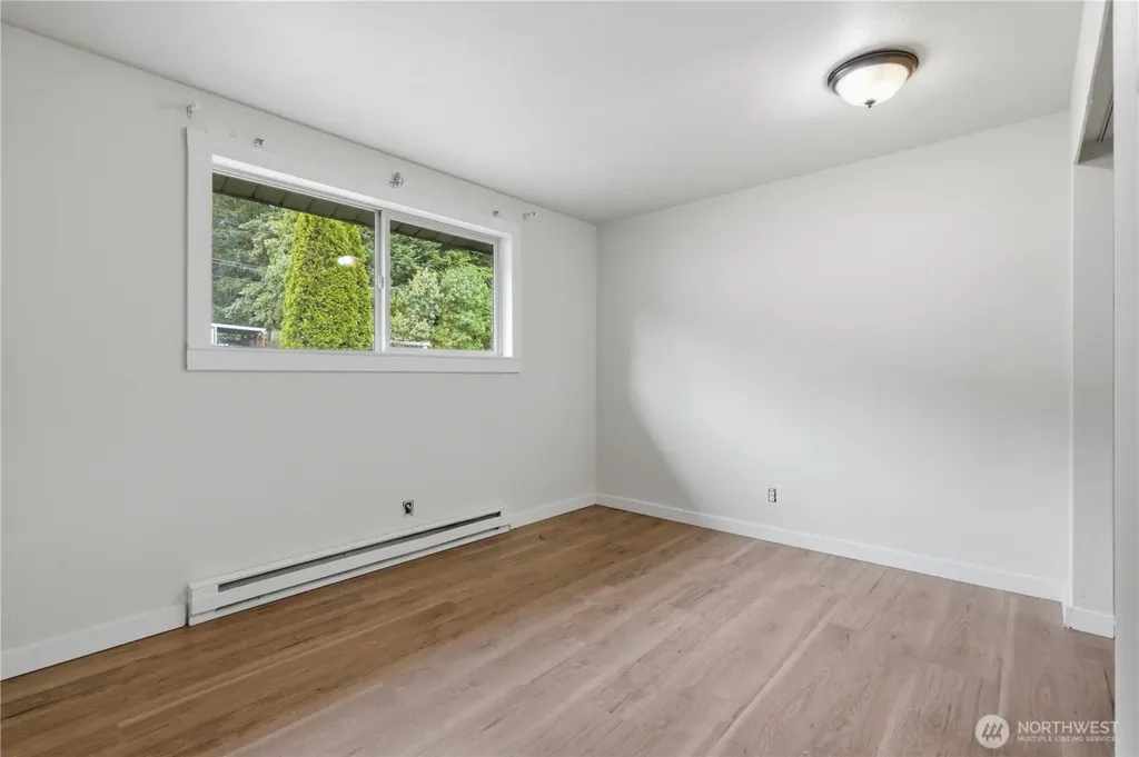 1126 Poindexter Avenue W Bremerton WA 98312