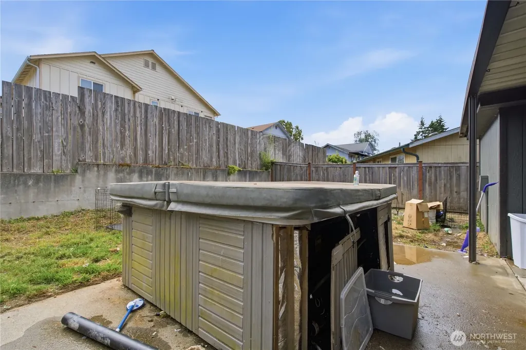 1126 Poindexter Avenue W Bremerton WA 98312