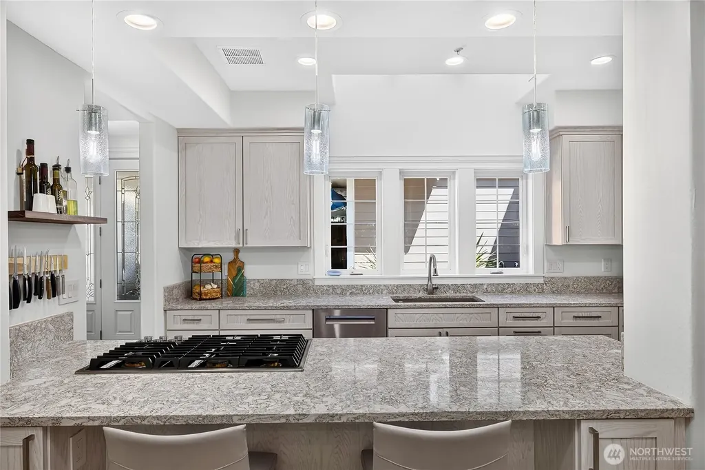 2427 Sundown Court Anacortes WA 98221