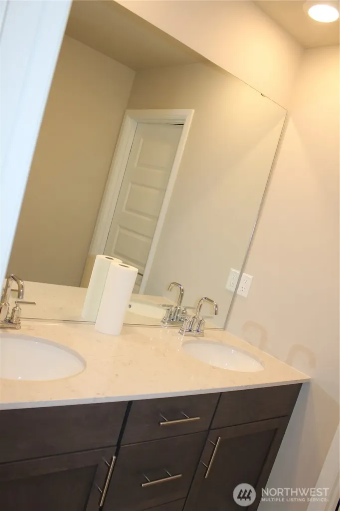 907 122nd Ave SE Lake Stevens WA 98258