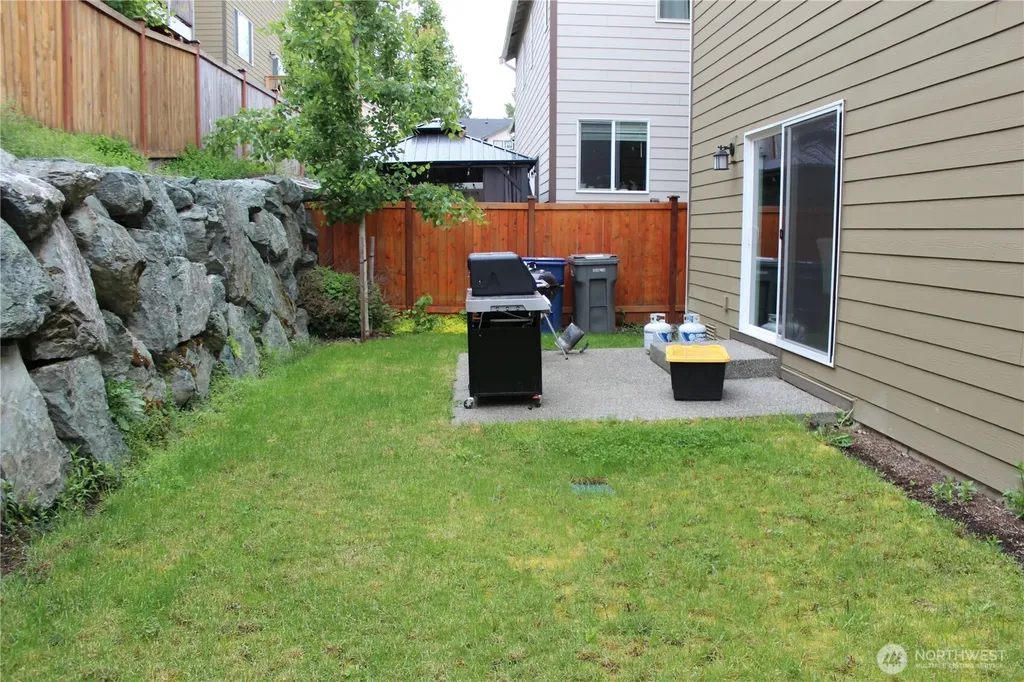 907 122nd Ave SE Lake Stevens WA 98258