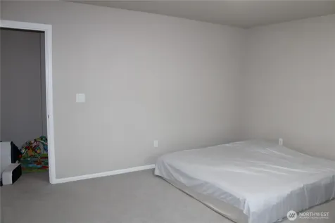 907 122nd Ave SE Lake Stevens WA 98258