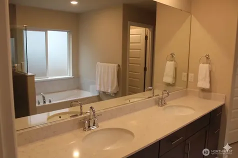 907 122nd Ave SE Lake Stevens WA 98258