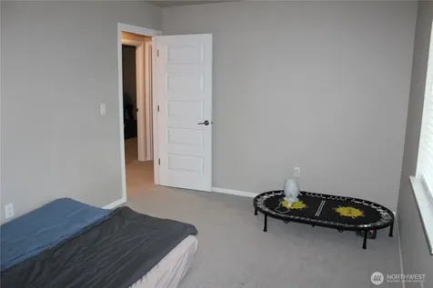 907 122nd Ave SE Lake Stevens WA 98258