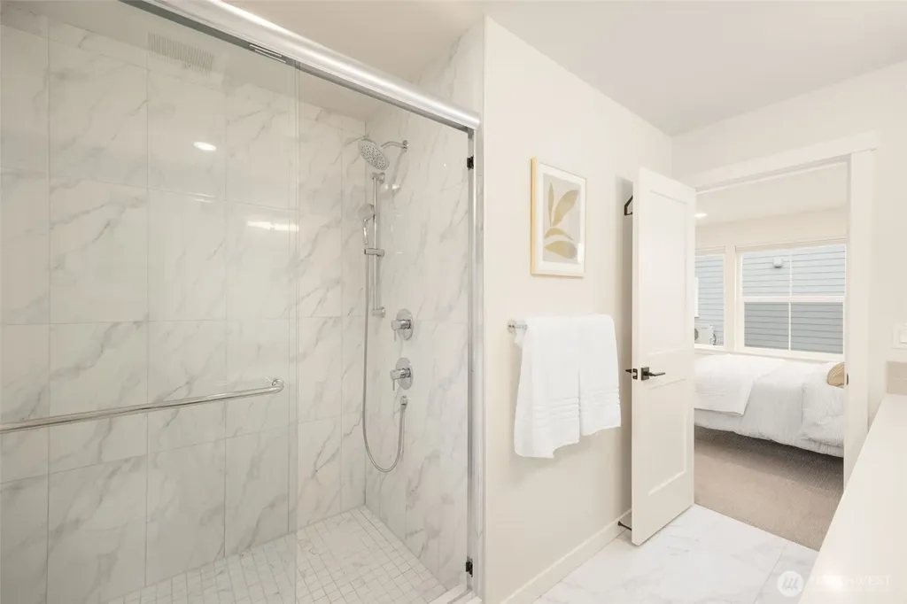 6226 7th Avenue NW Seattle WA 98107