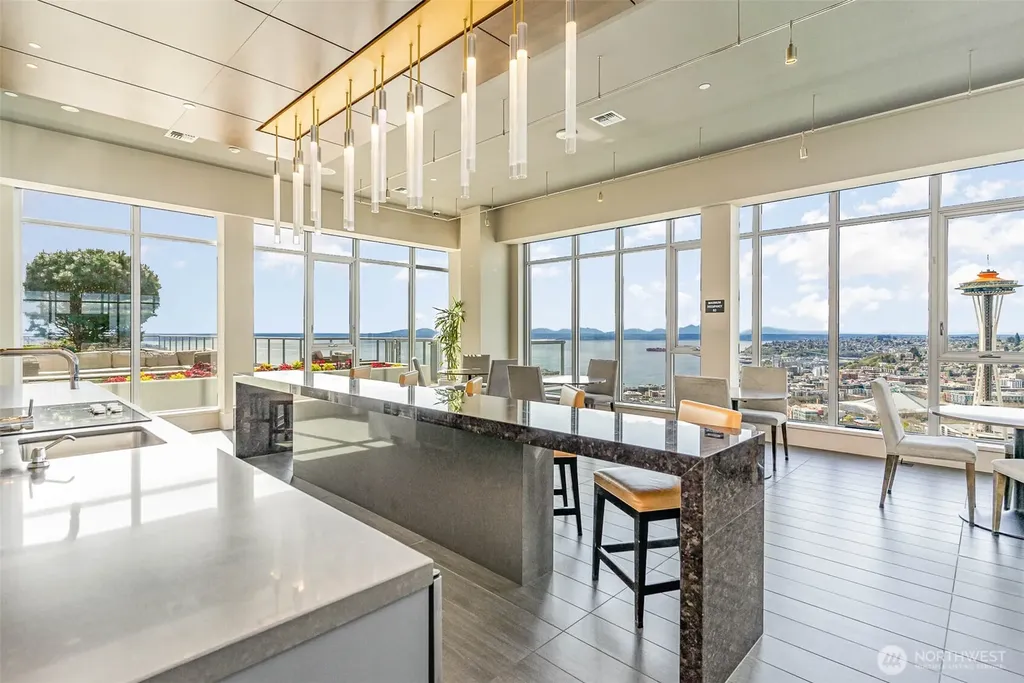 583 Battery Street Seattle WA 98112