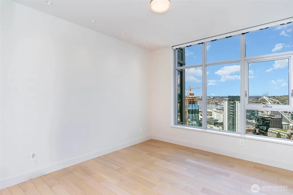583 Battery Street Seattle WA 98112