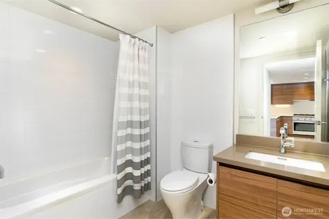 583 Battery Street Seattle WA 98112