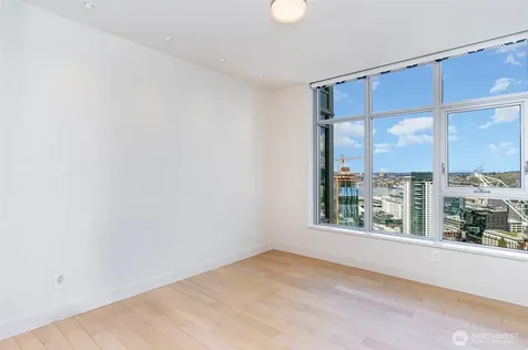 583 Battery Street Seattle WA 98112