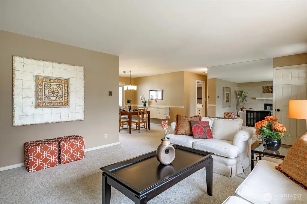 2808 Azalea Place Bellingham WA 98225
