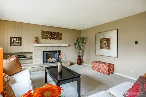 2808 Azalea Place Bellingham WA 98225