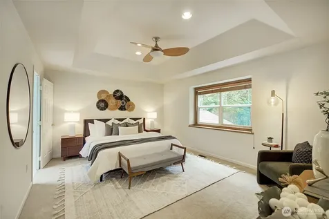 24116 107th Drive SE Woodinville WA 98077