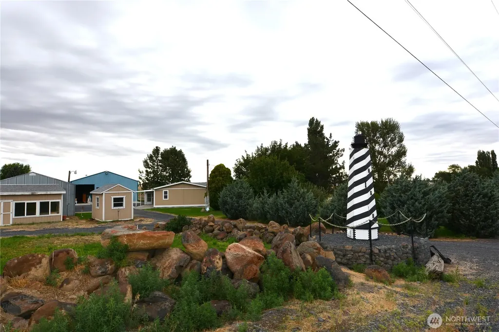 4828 Road 3.7 NE Moses Lake WA 98837