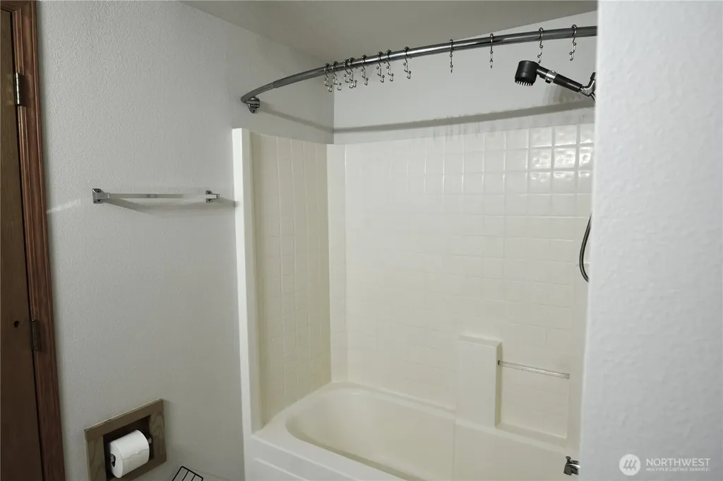 4828 Road 3.7 NE Moses Lake WA 98837