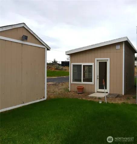 4828 Road 3.7 NE Moses Lake WA 98837