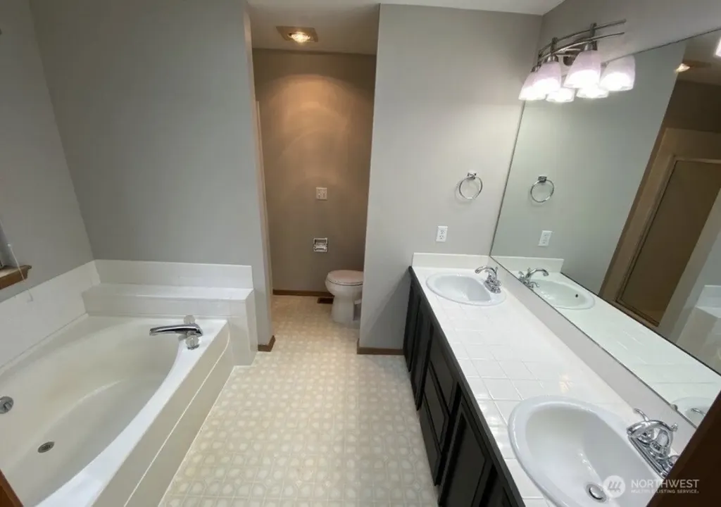 8920 81st Lakewood WA 98498