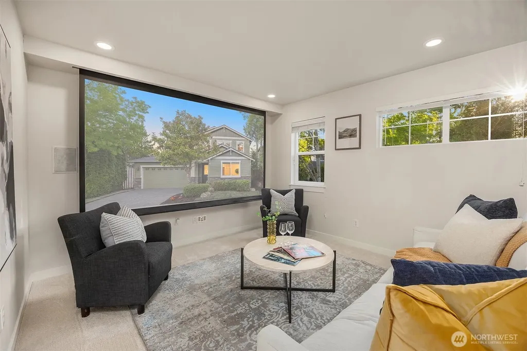 1226 269th Court SE Sammamish WA 98075