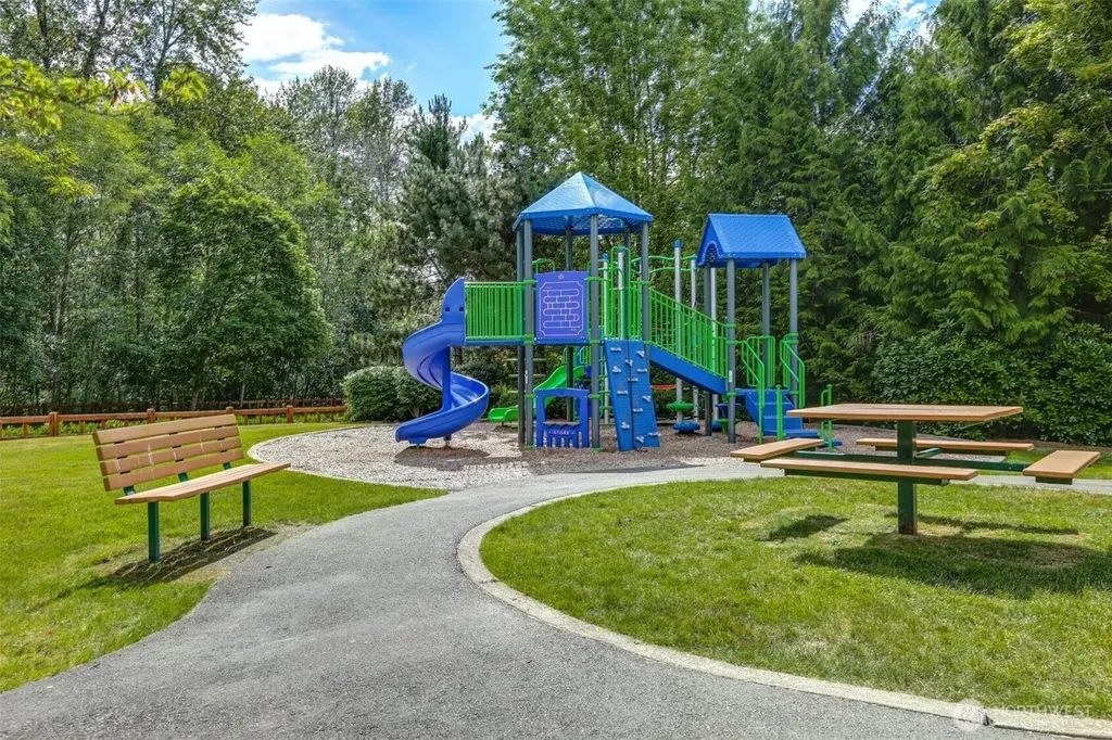 1226 269th Court SE Sammamish WA 98075