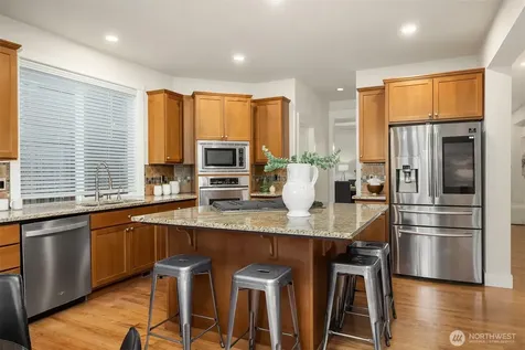 1226 269th Court SE Sammamish WA 98075
