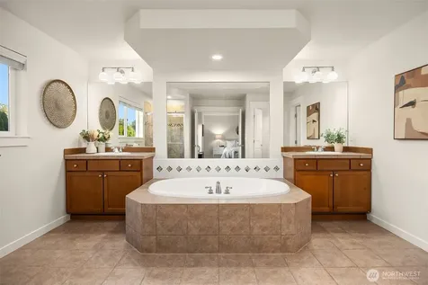 1226 269th Court SE Sammamish WA 98075