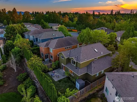 1226 269th Court SE Sammamish WA 98075