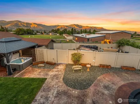 1428 NE Terrace Court East Wenatchee WA 98802