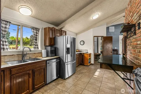 1428 NE Terrace Court East Wenatchee WA 98802