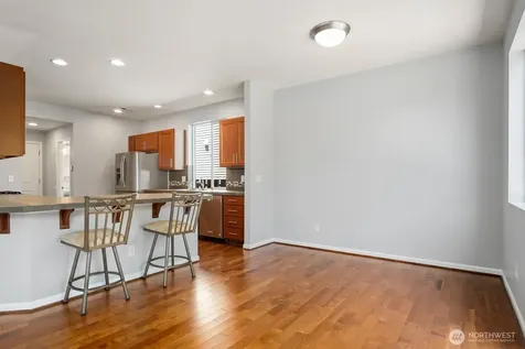27579 214th Avenue SE Maple Valley WA 98038