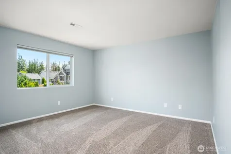 27579 214th Avenue SE Maple Valley WA 98038