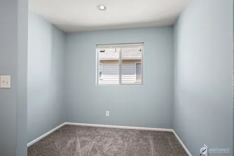 27579 214th Avenue SE Maple Valley WA 98038