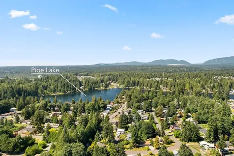 27579 214th Avenue SE Maple Valley WA 98038