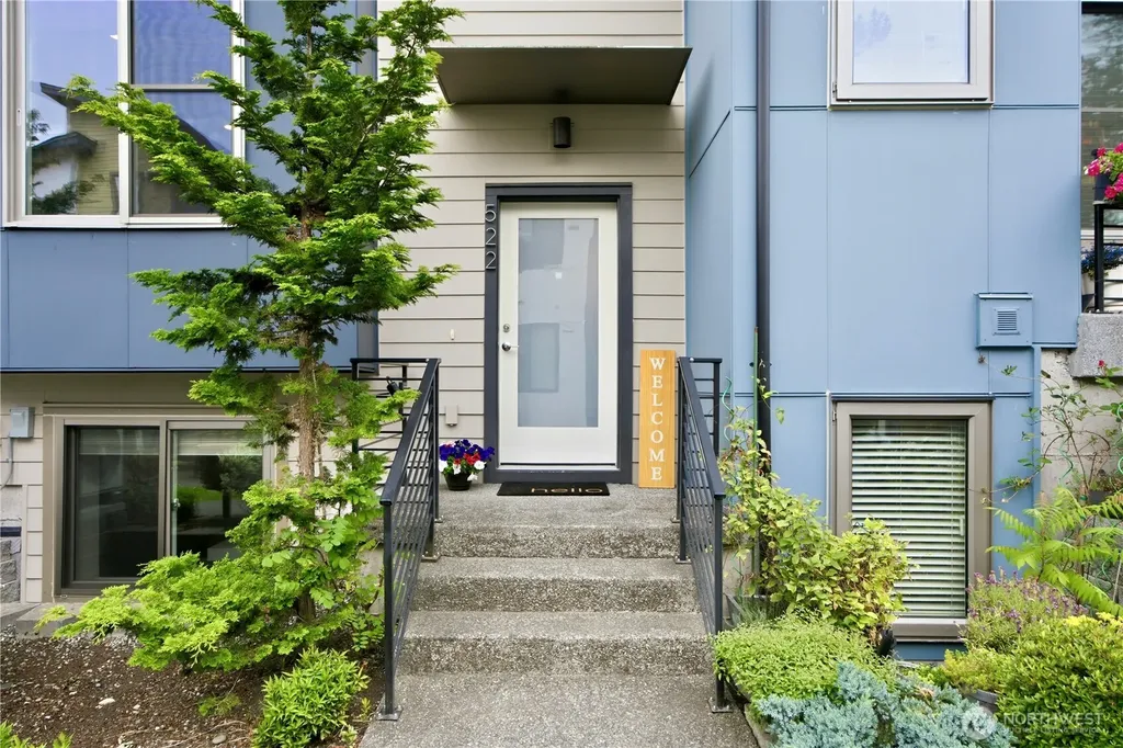 522 Glacier Walk SE Sammamish WA 98074