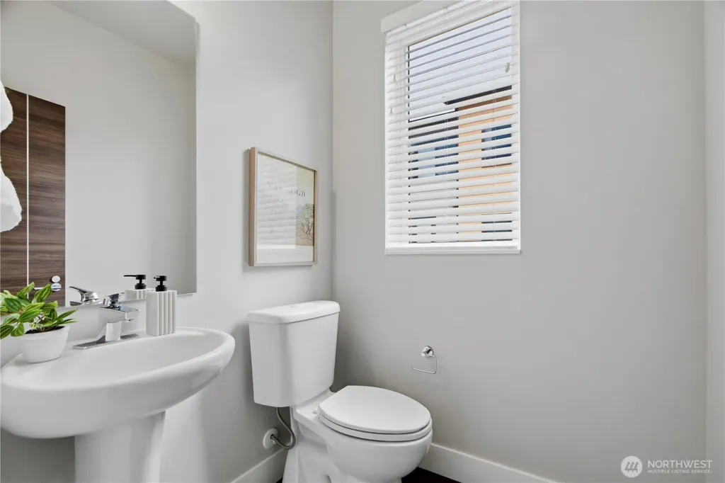522 Glacier Walk SE Sammamish WA 98074