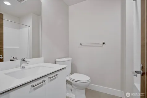 522 Glacier Walk SE Sammamish WA 98074