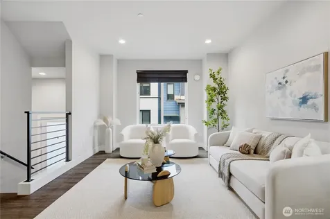 522 Glacier Walk SE Sammamish WA 98074