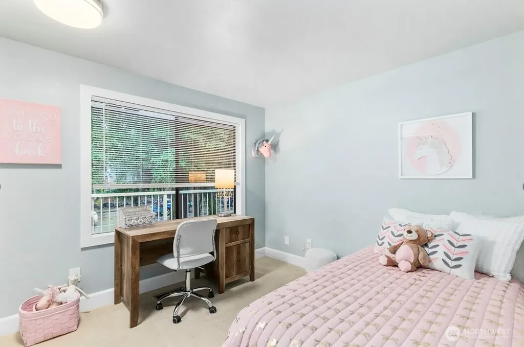 9908 NE 124th Street Kirkland WA 98034