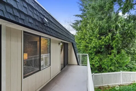 9908 NE 124th Street Kirkland WA 98034