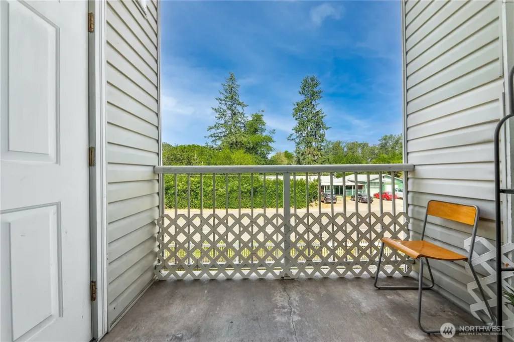 31900 104th SE Auburn WA 98092
