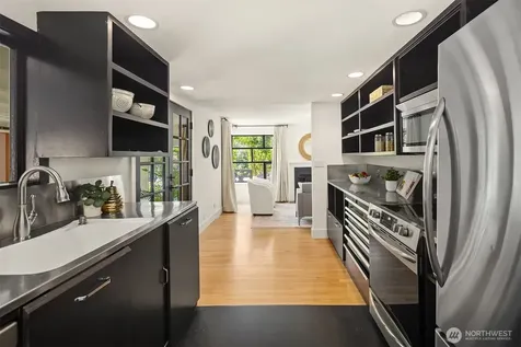 1426 37th Avenue E Seattle WA 98112