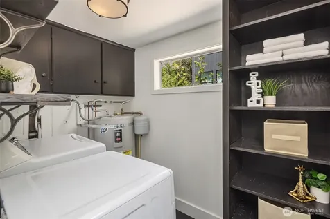 1426 37th Avenue E Seattle WA 98112