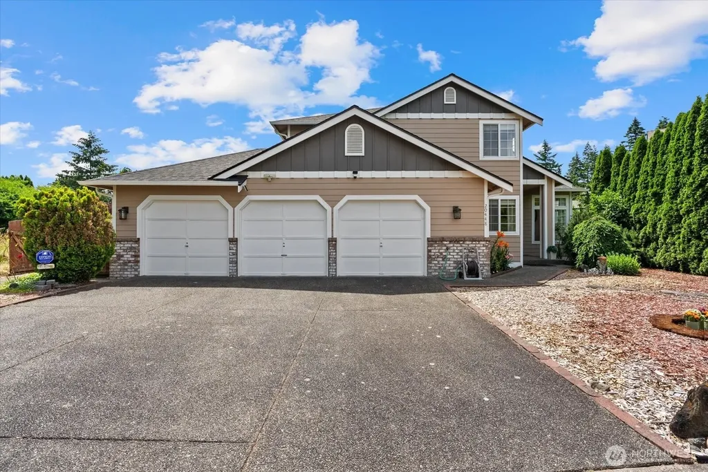 20448 105th Avenue SE Kent WA 98031